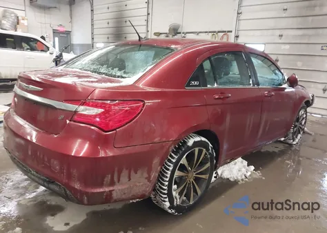 2013 Chrysler 200 Limited z USA, uszkodzony, nr VIN 1C3CCBCG3DN727431